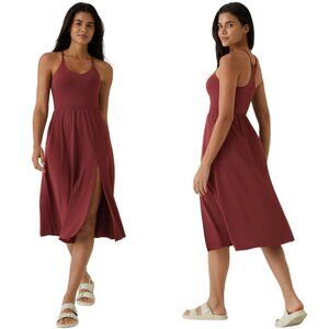 Halara Everyday Midi Chill Dress Women Medium Madder Brown Active Shelf Bra Slit